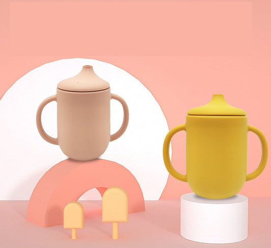 Silicone Baby Drinking Cup with Straw, Leak-proof Design